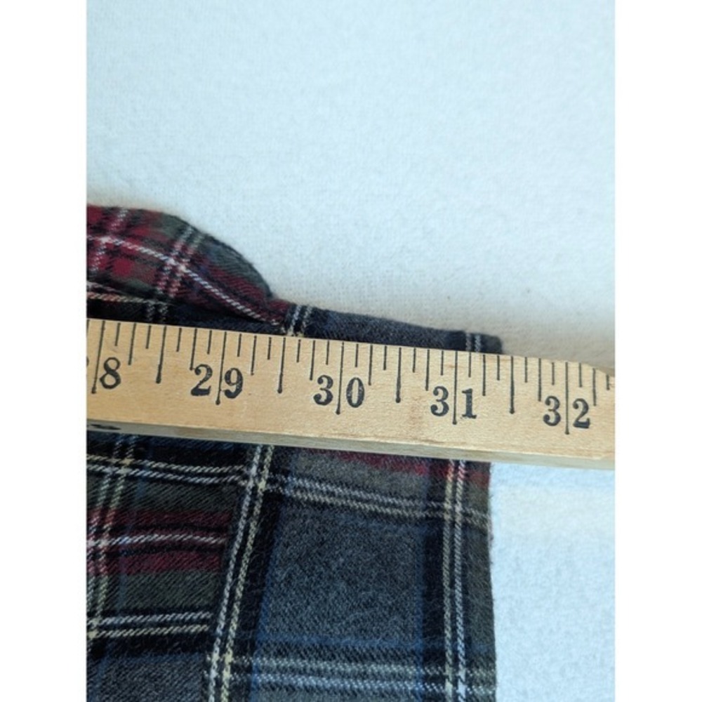 LL Bean Traditional Fit Plaid Flannel Button Down Shirt Men Red Green Gray Work - Picture 10 of 13